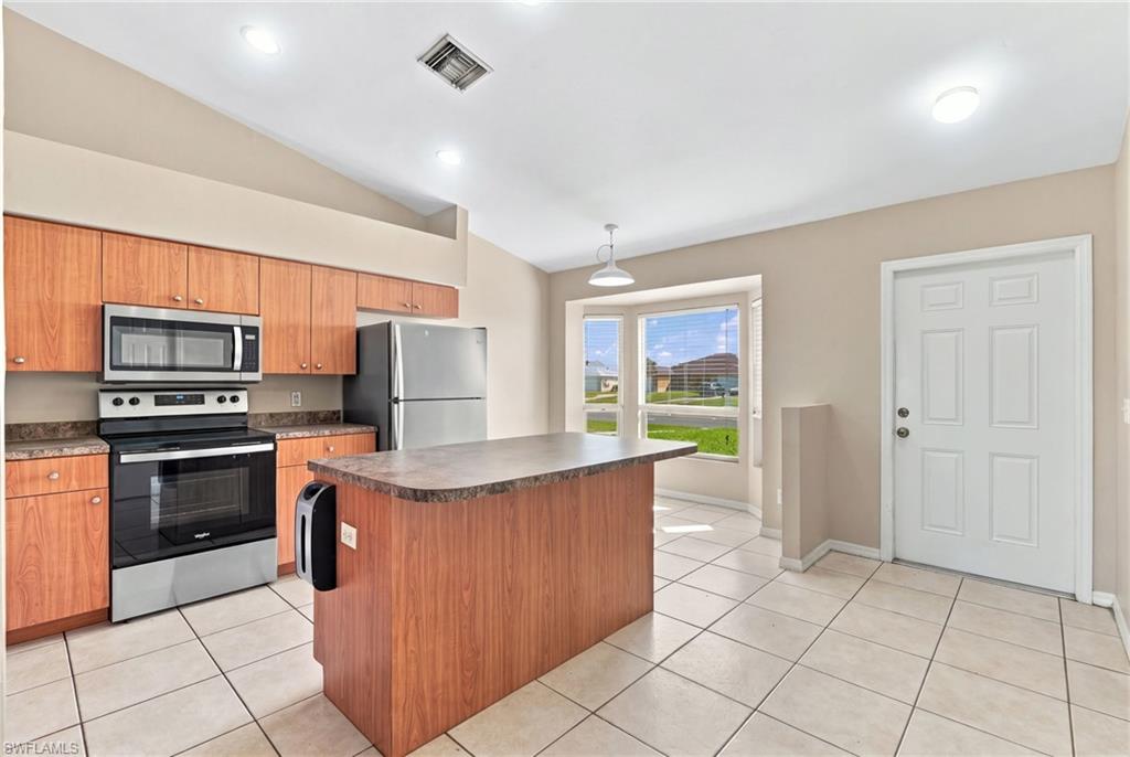CAPE CORAL - Residential Income