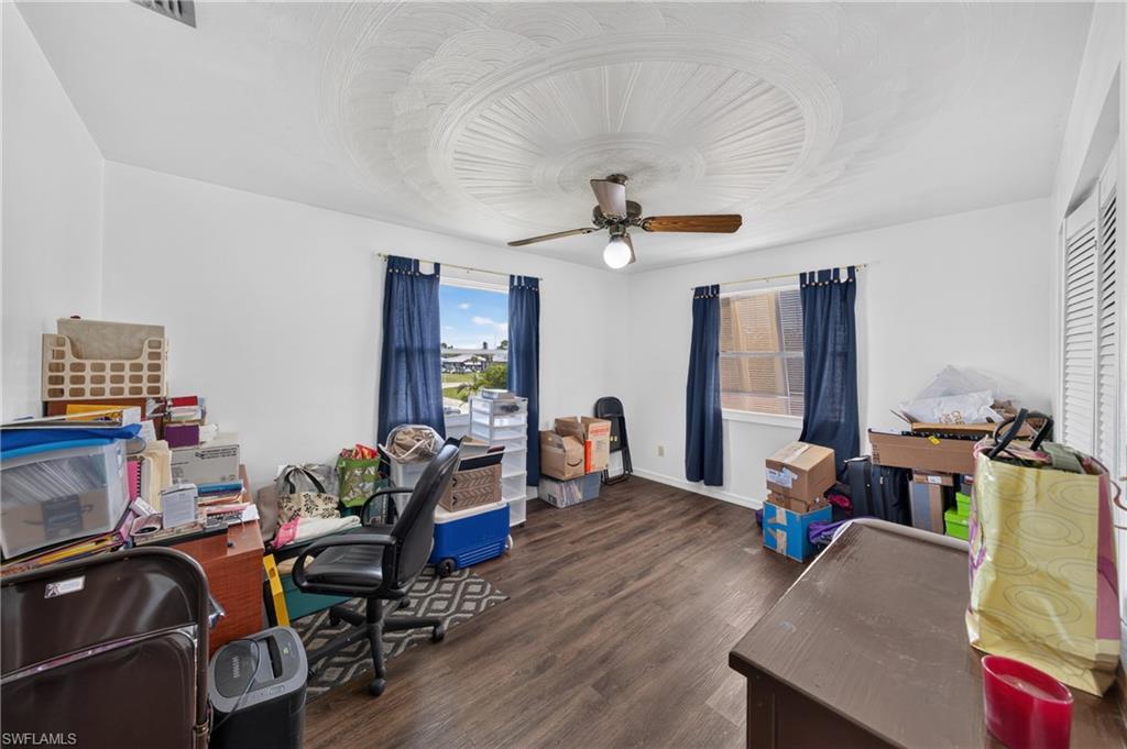 FORT MYERS SHORES - Residential