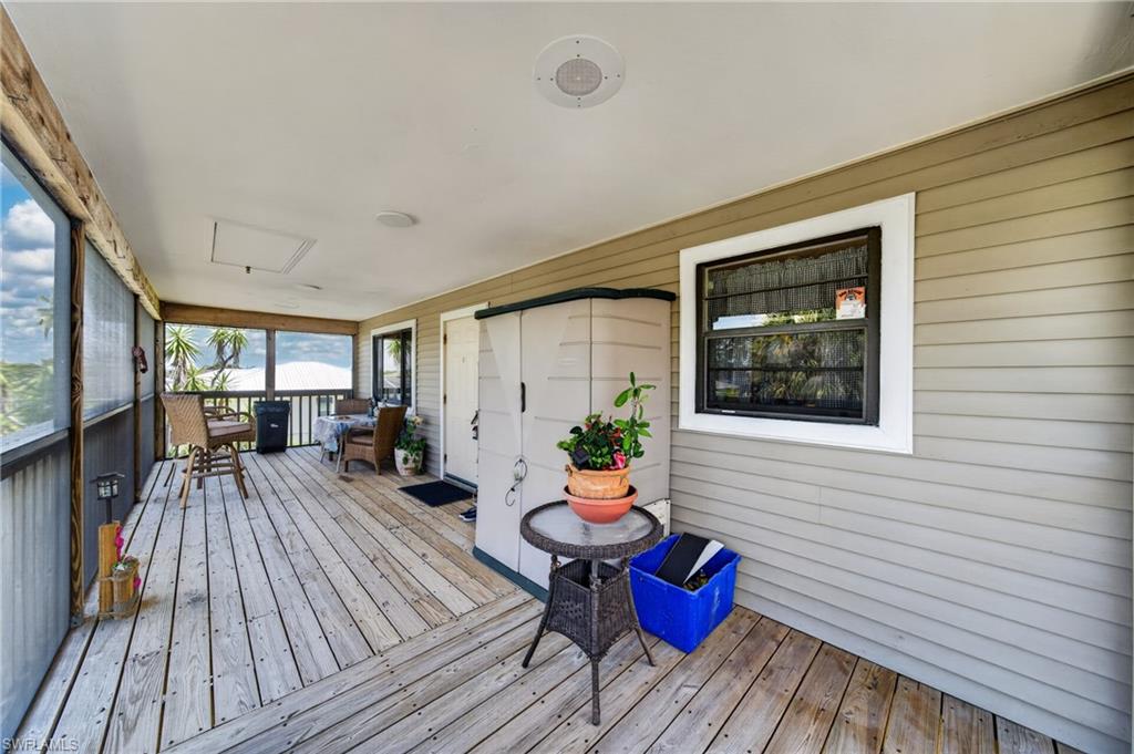 FORT MYERS SHORES - Residential
