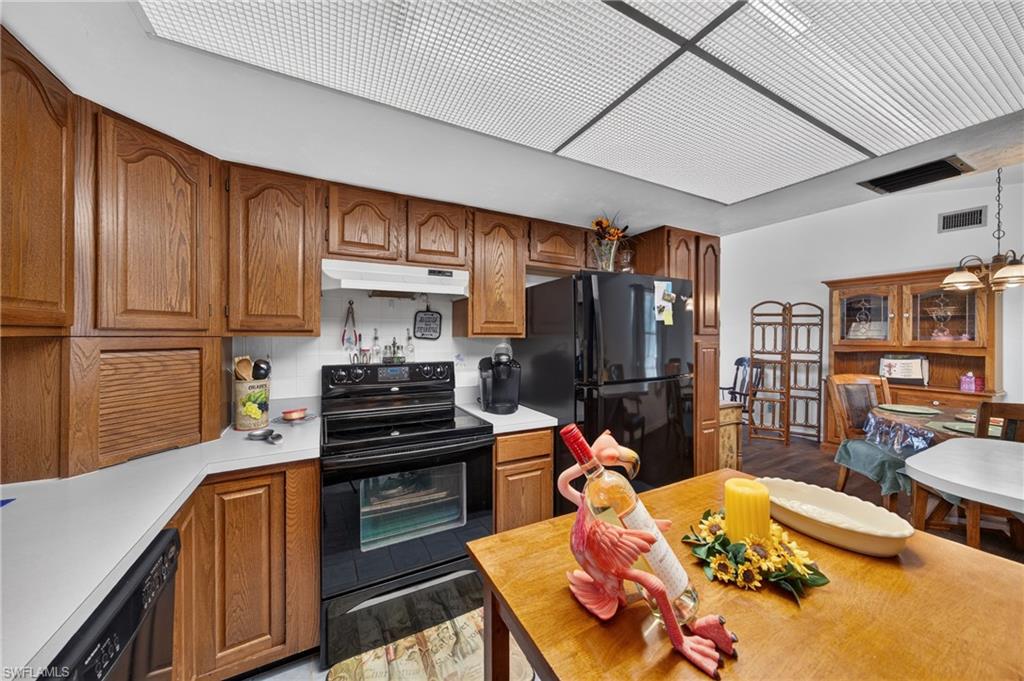 FORT MYERS SHORES - Residential