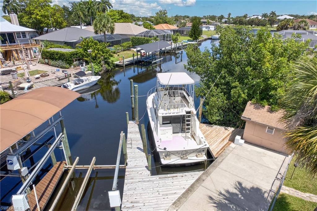 FORT MYERS SHORES - Residential