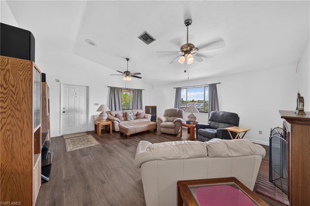 FORT MYERS SHORES - Residential