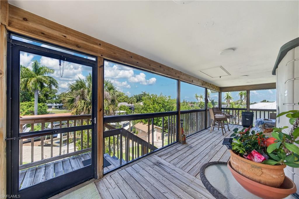 FORT MYERS SHORES - Residential