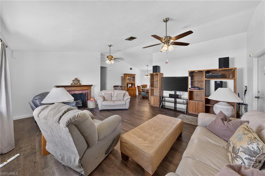 FORT MYERS SHORES - Residential