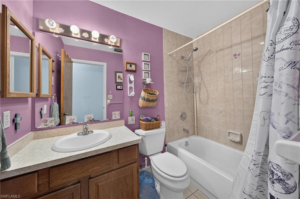FORT MYERS SHORES - Residential