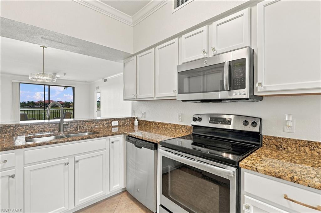 BONITA NATIONAL GOLF AND COUNTRY CLUB - Residential