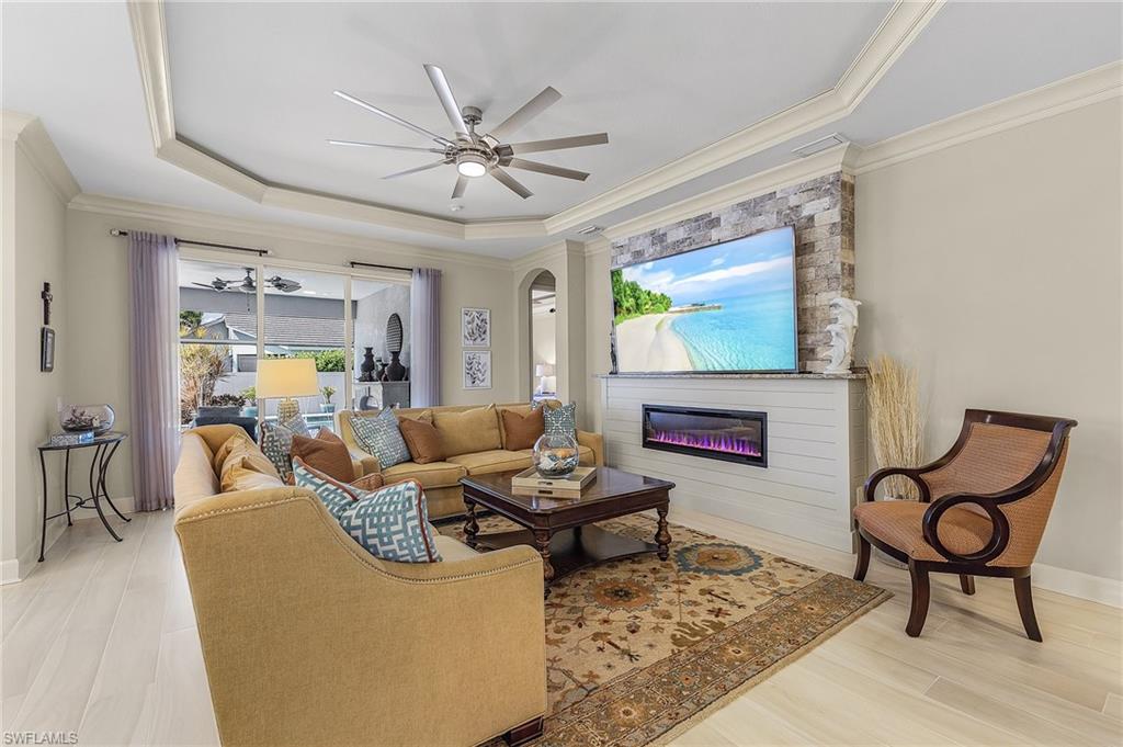 SANDOVAL - Residential