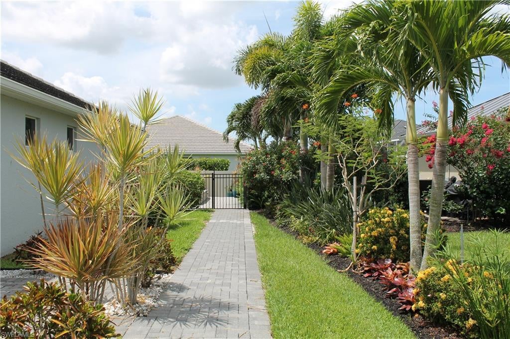 SANDOVAL - Residential