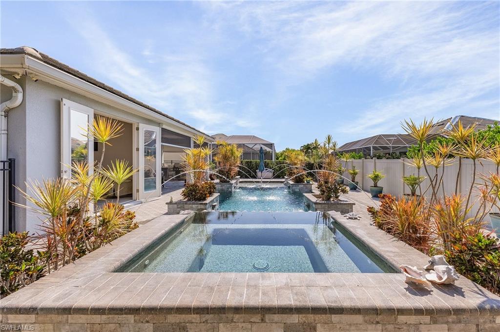 SANDOVAL - Residential