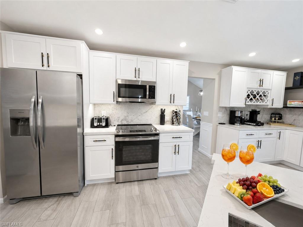 QUEENS PARK AT LAGO VERDE - Residential Lease