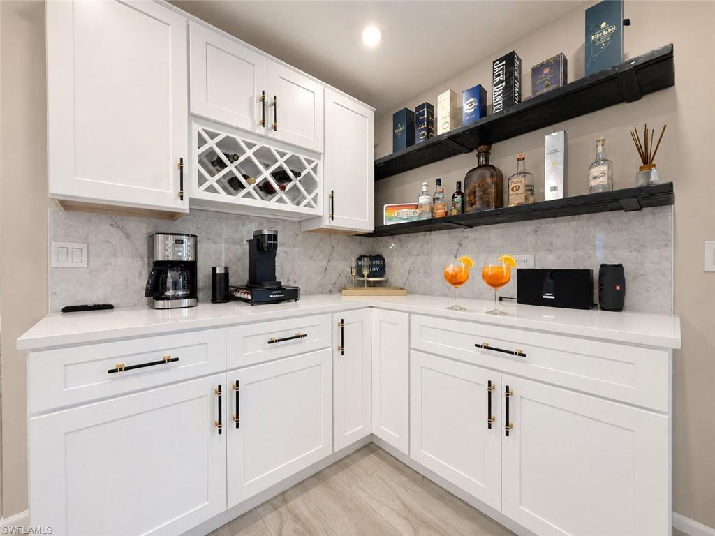 QUEENS PARK AT LAGO VERDE - Residential Lease