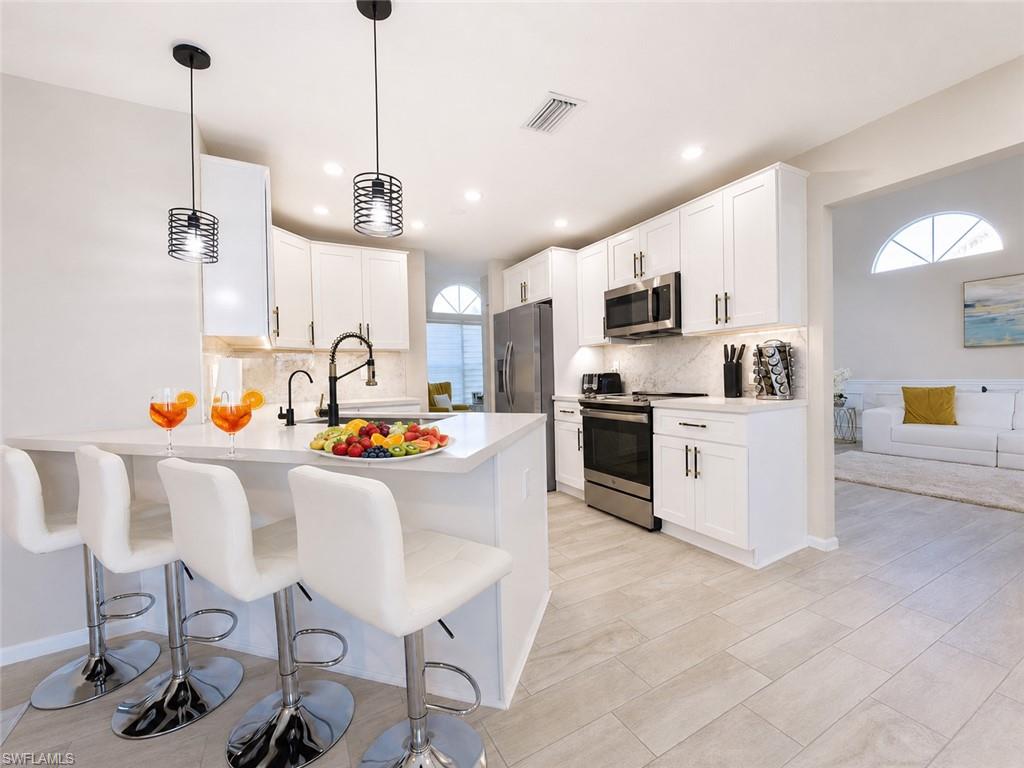 QUEENS PARK AT LAGO VERDE - Residential Lease