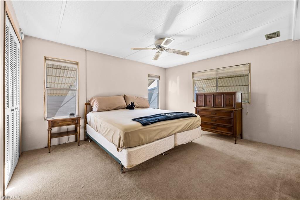 SIX LAKES COUNTRY CLUB - Residential