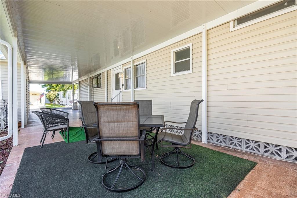 SIX LAKES COUNTRY CLUB - Residential