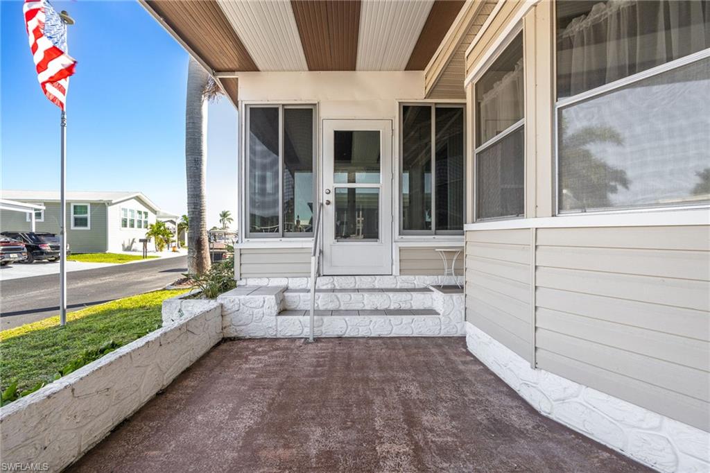 SIX LAKES COUNTRY CLUB - Residential