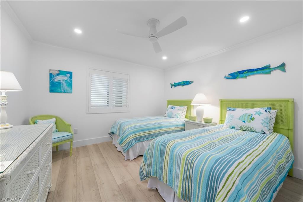 SANDDOLLAR CONDO - Residential