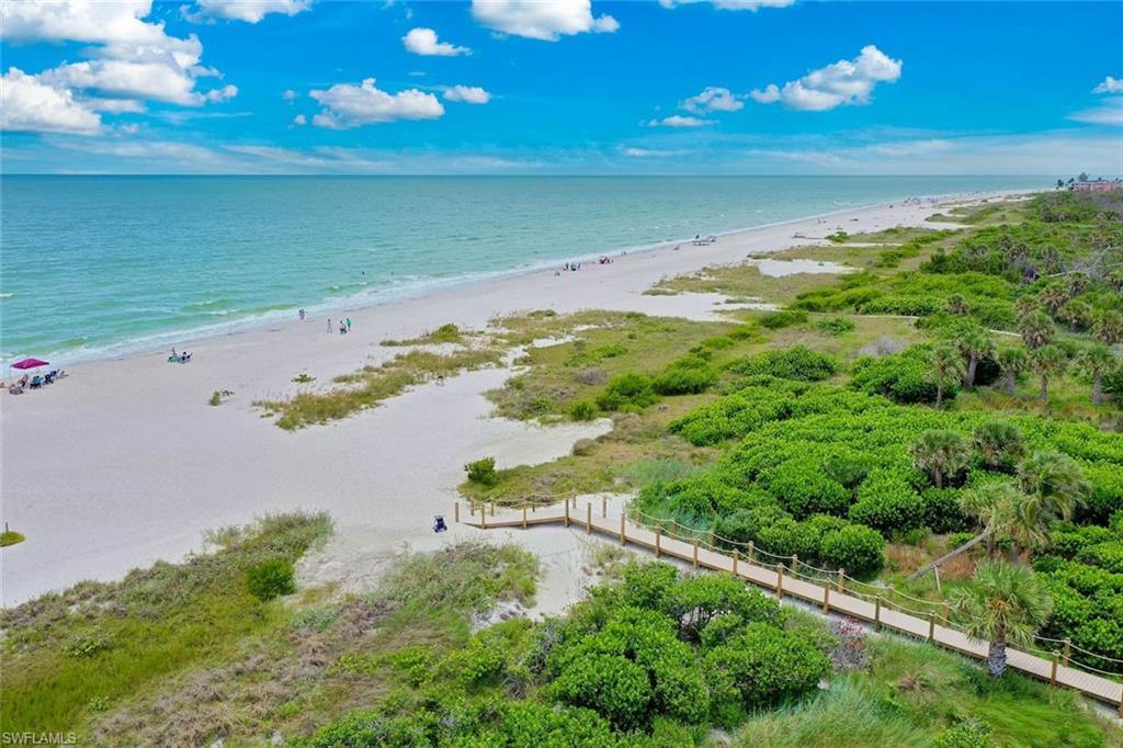 SANDDOLLAR CONDO - Residential