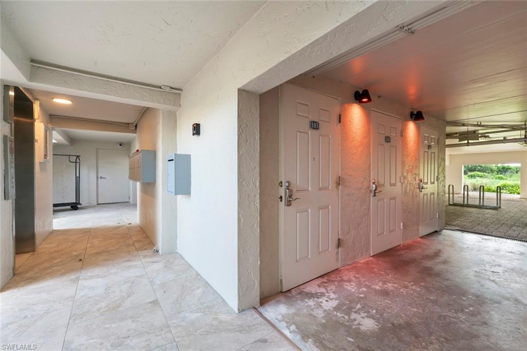 SANDDOLLAR CONDO - Residential