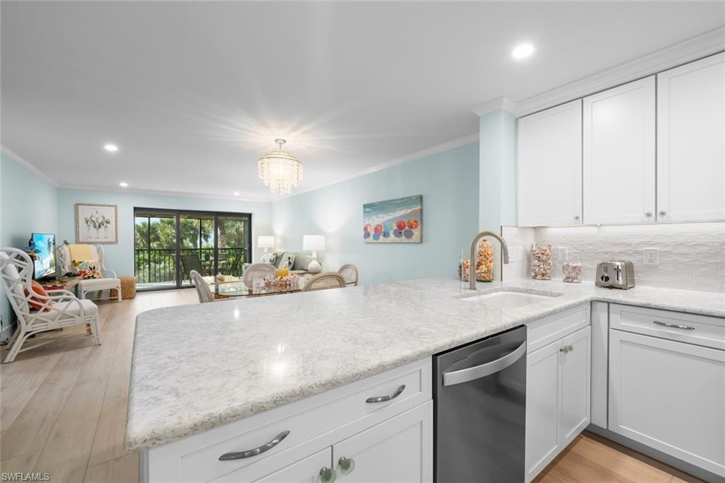 SANDDOLLAR CONDO - Residential