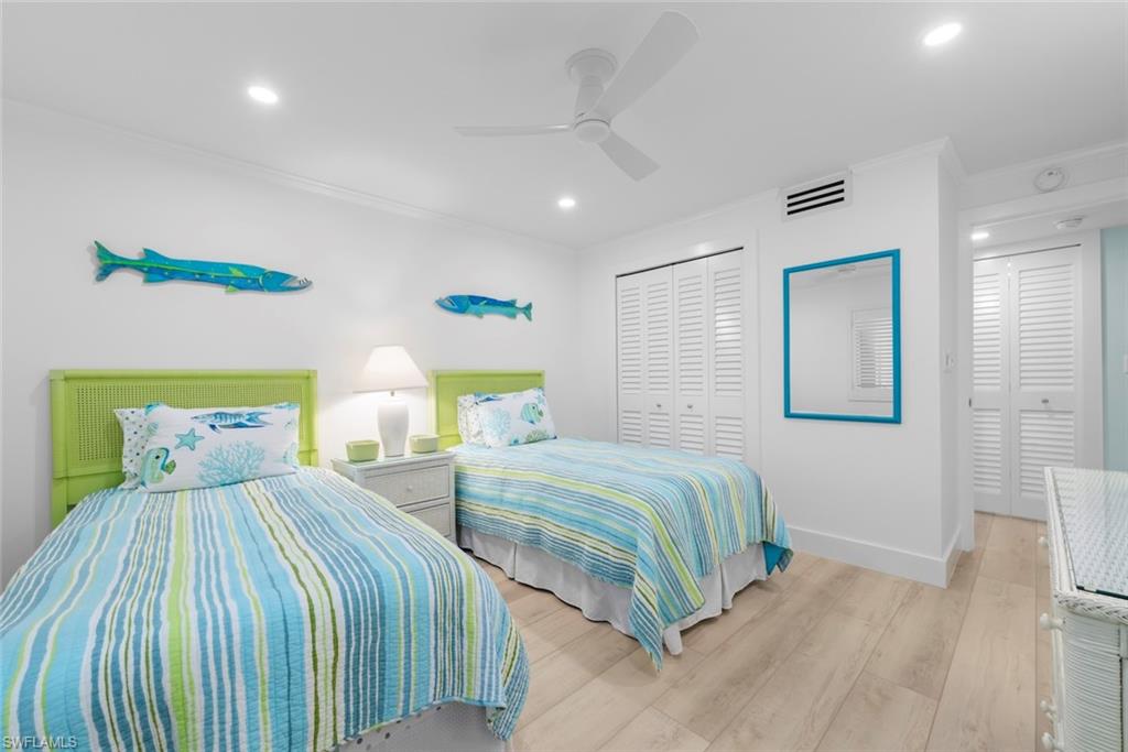SANDDOLLAR CONDO - Residential
