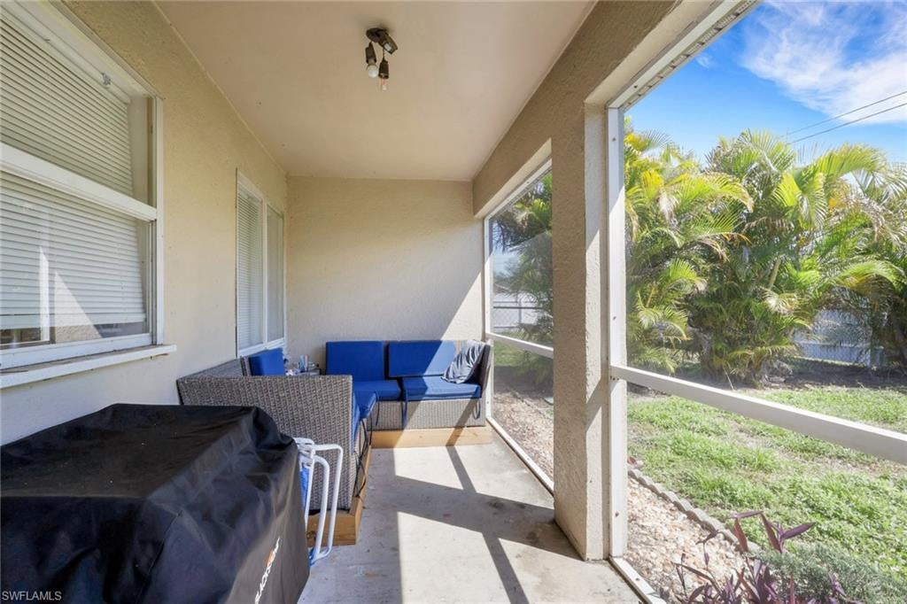 CAPE CORAL - Residential Income