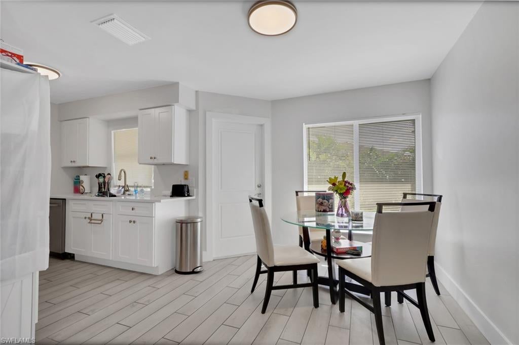 CAPE CORAL - Residential Income