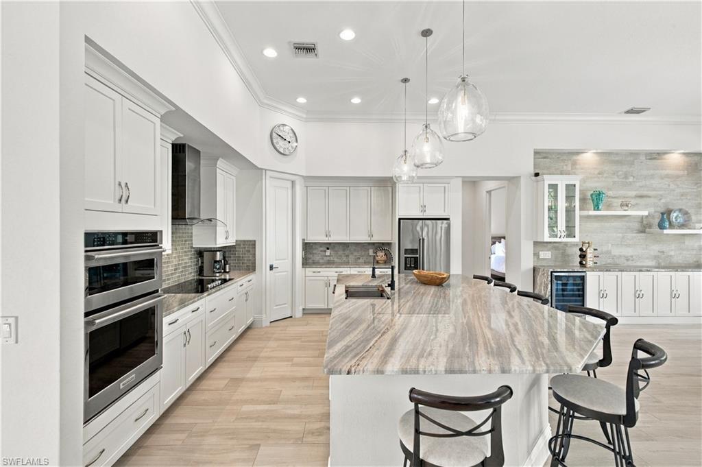 SAN CARLOS ESTATES - Residential
