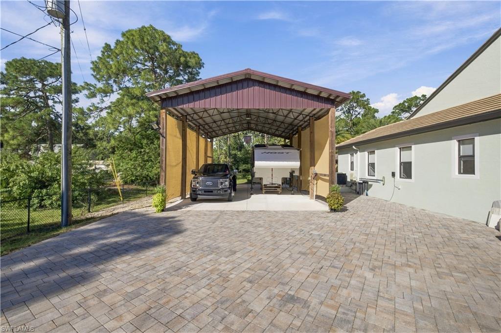 SAN CARLOS ESTATES - Residential