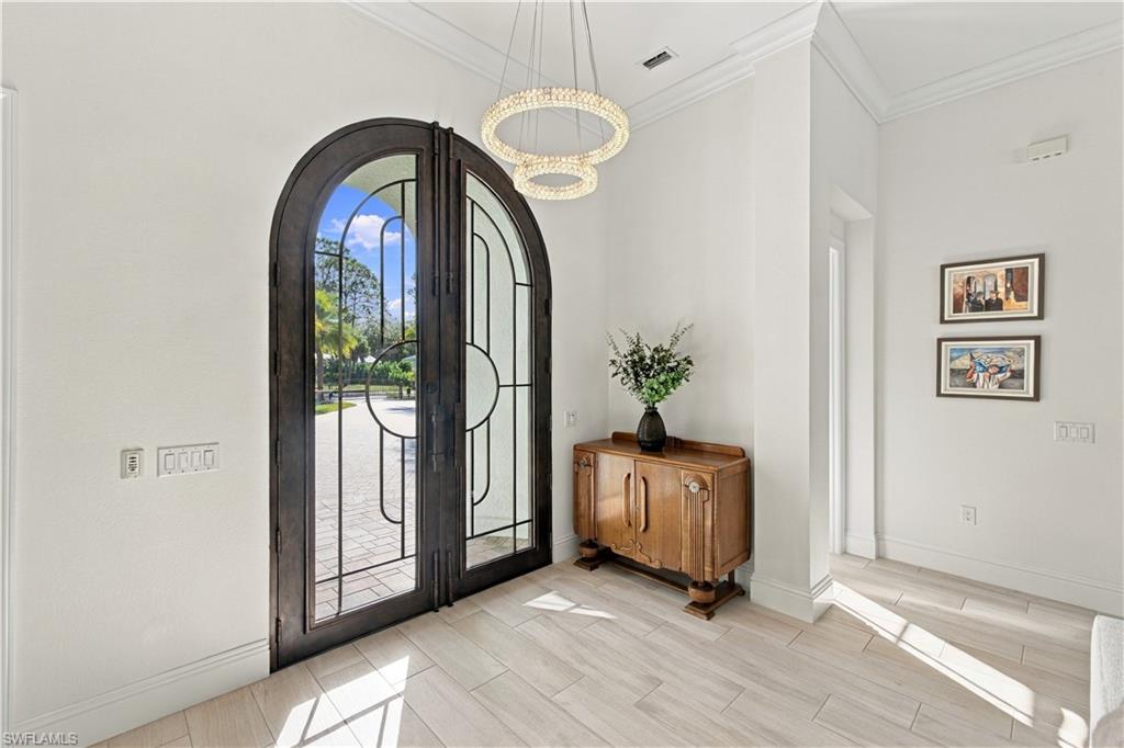 SAN CARLOS ESTATES - Residential