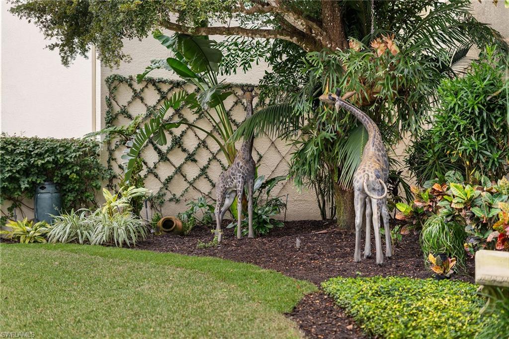 VIZCAYA AT BAY COLONY - Residential