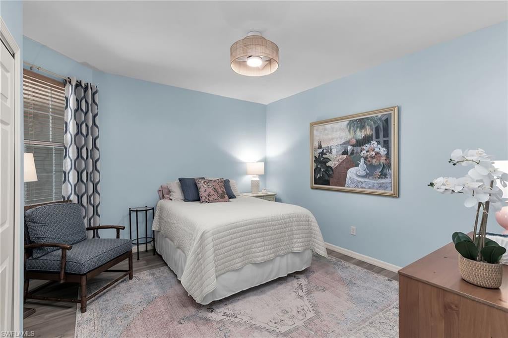 VINTAGE BAY - Residential