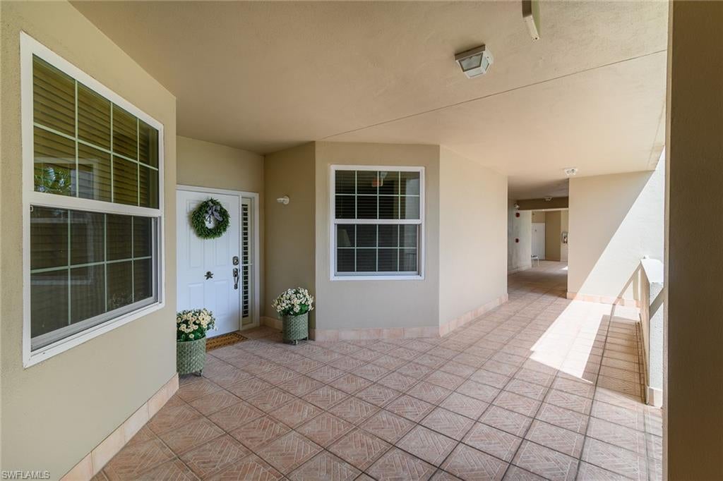 VINTAGE BAY - Residential
