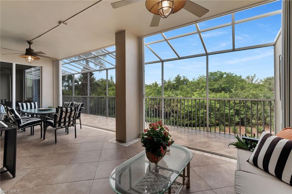 VINTAGE BAY - Residential