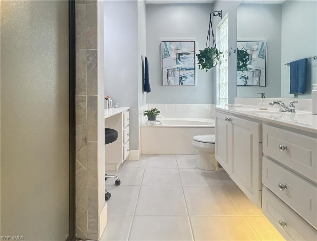 VERONA WALK - Residential