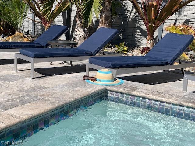 NAPLES PARK - Residential