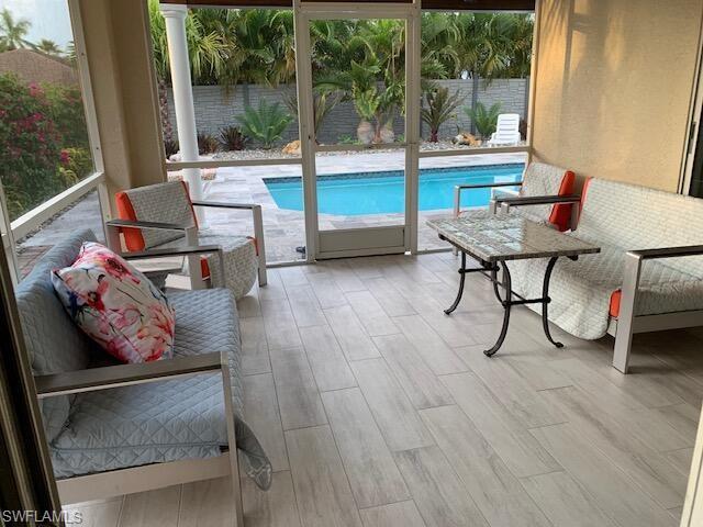 NAPLES PARK - Residential