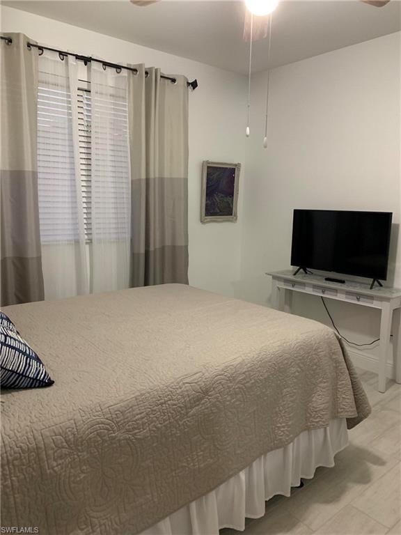 NAPLES PARK - Residential