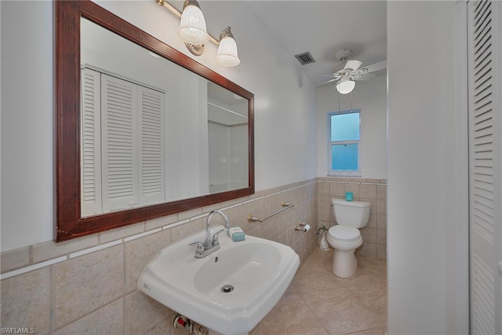 NAPLES PARK - Residential