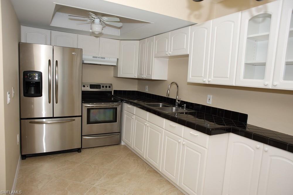 NAPLES PARK - Residential