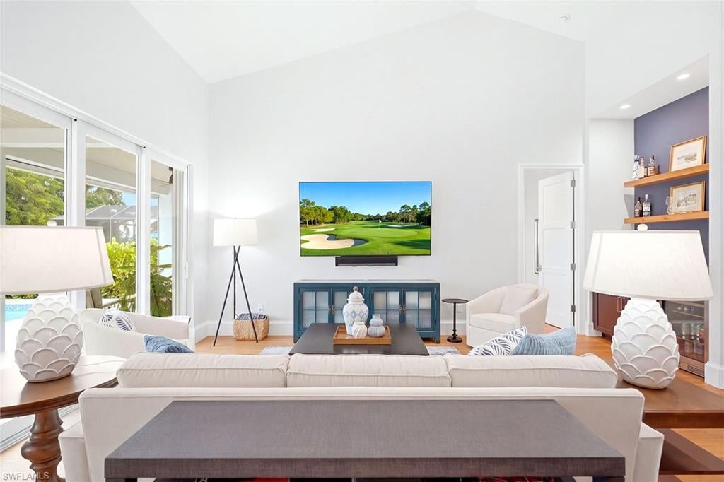 MARCO ISLAND - Residential
