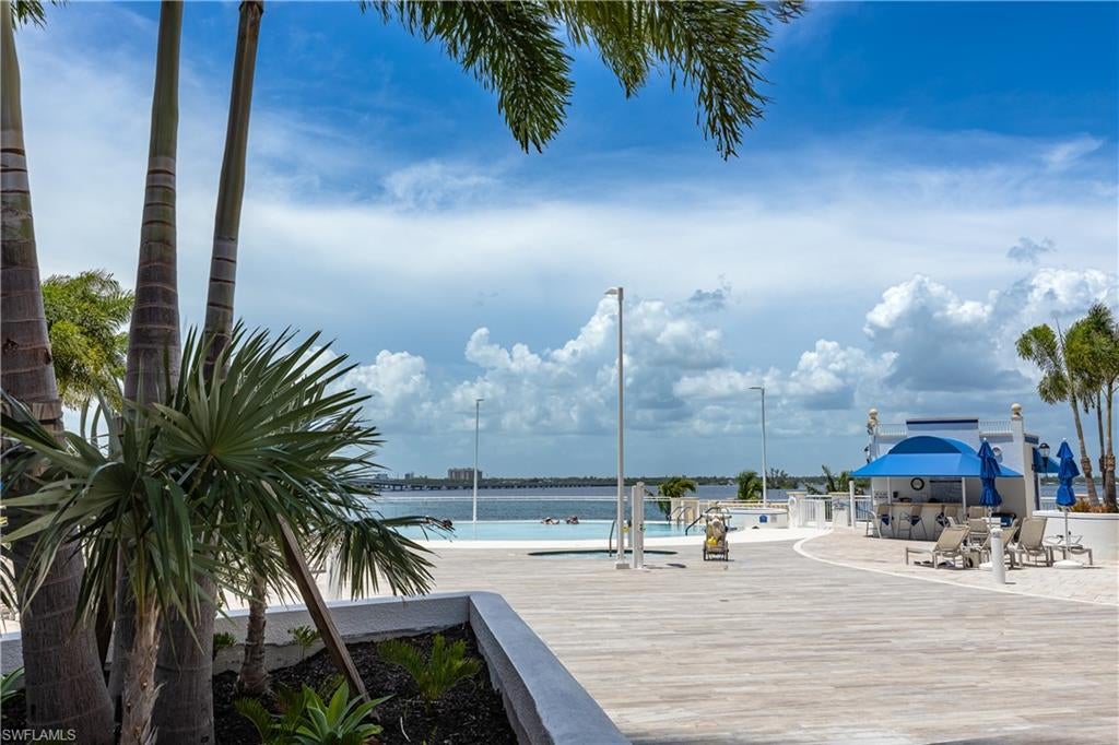 RIVIERA - Residential Lease