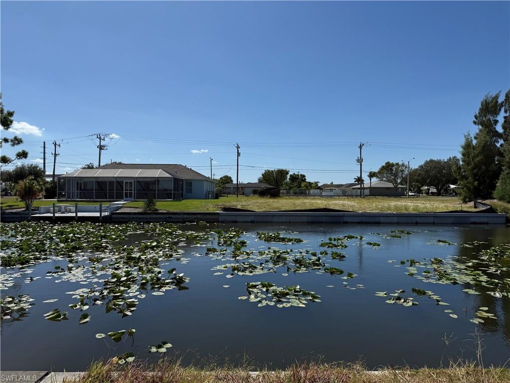 CAPE CORAL - Land