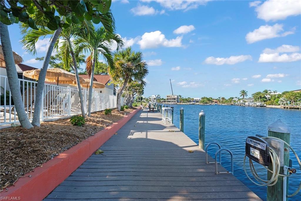 SANIBEL MOORINGS CONDO - Residential