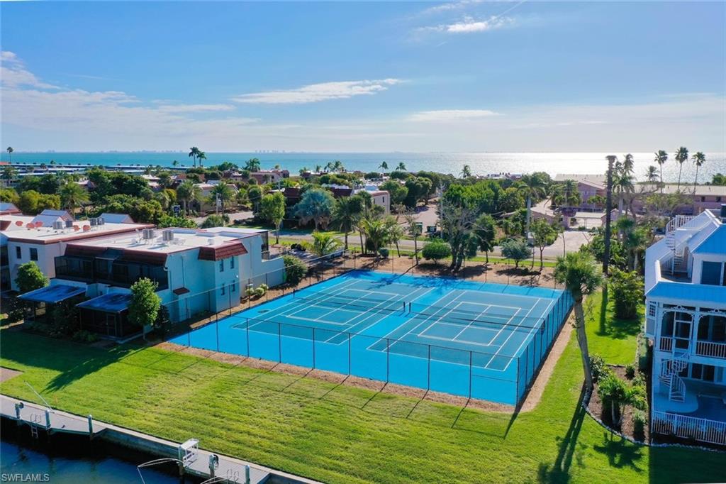SANIBEL MOORINGS CONDO - Residential