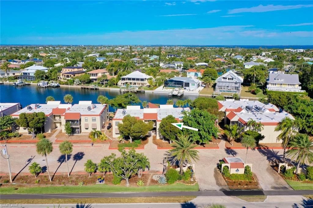 SANIBEL MOORINGS CONDO - Residential