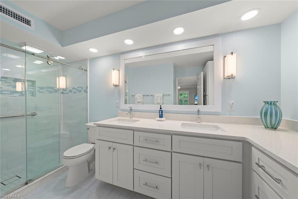 SANIBEL MOORINGS CONDO - Residential