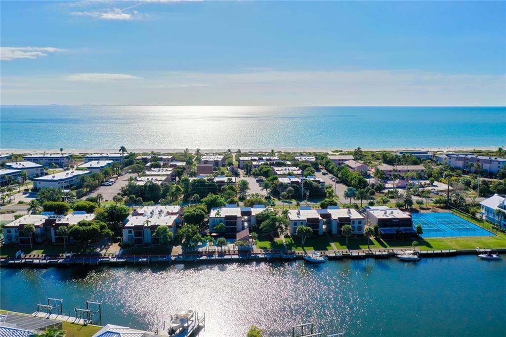 SANIBEL MOORINGS CONDO - Residential