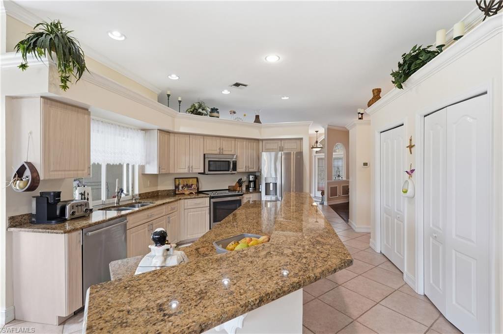 CEDAR CREEK - Residential