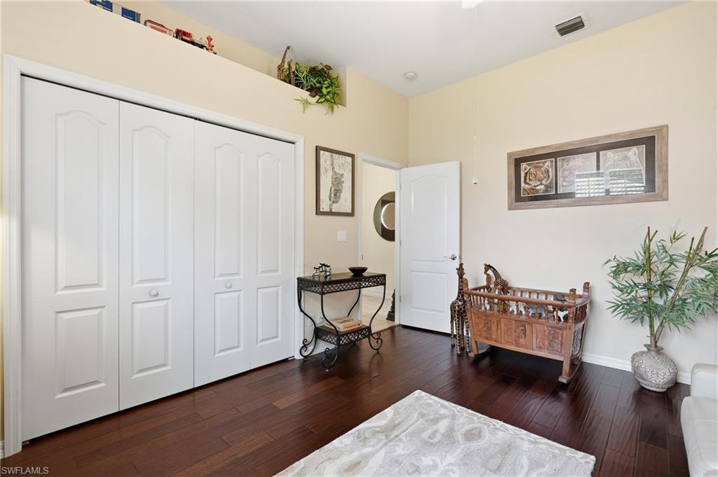 CEDAR CREEK - Residential