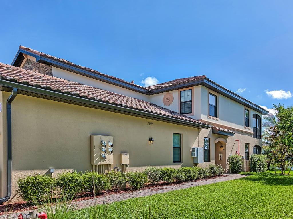 DI NAPOLI - Residential Lease